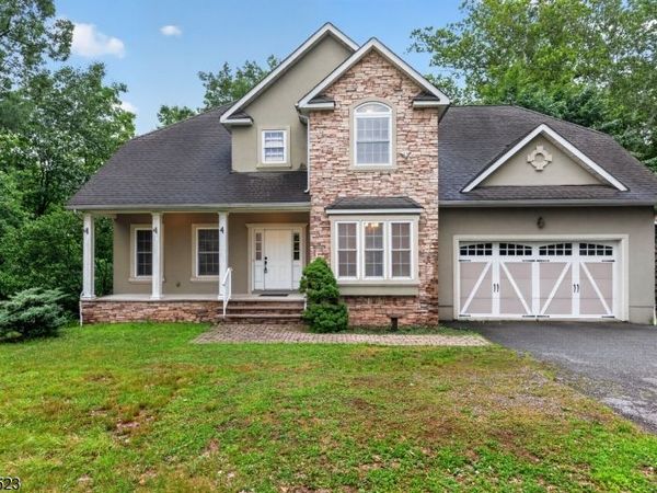 721 Ringwood Ave, Pompton Lakes, NJ 07442