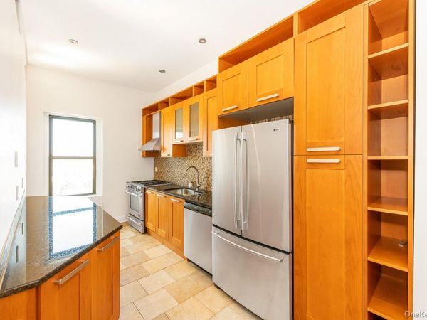 44-14 Newtown Road , Unit 6U, Astoria, NY 11103