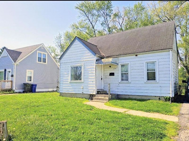 2319 Argyle Drive, Columbus, OH 43219 Photo 2