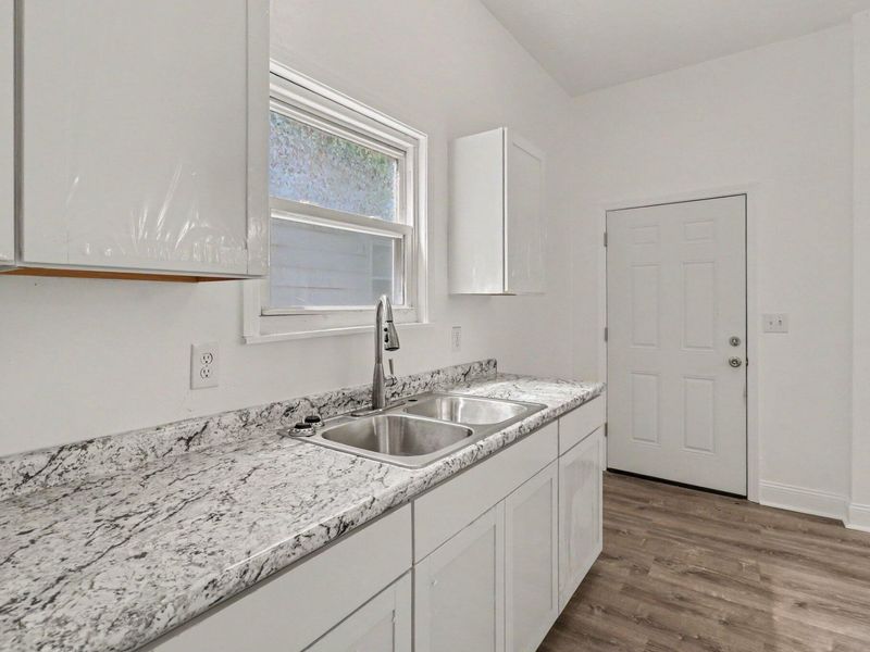 1825 Scott Boulevard, Covington, KY 41014 Photo 11