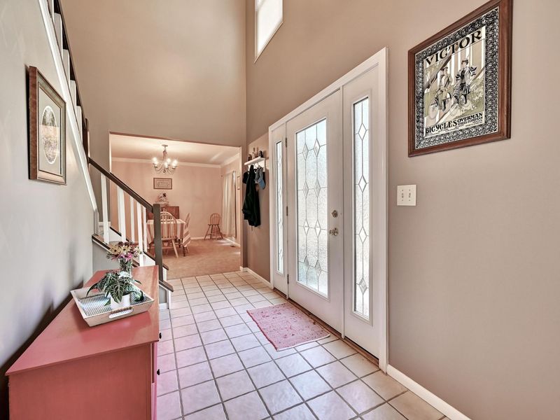 10392 Lanes End Circle, Florence, KY 41042 Photo 4
