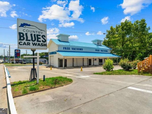 605 N Wall Street, Calhoun, GA 30701