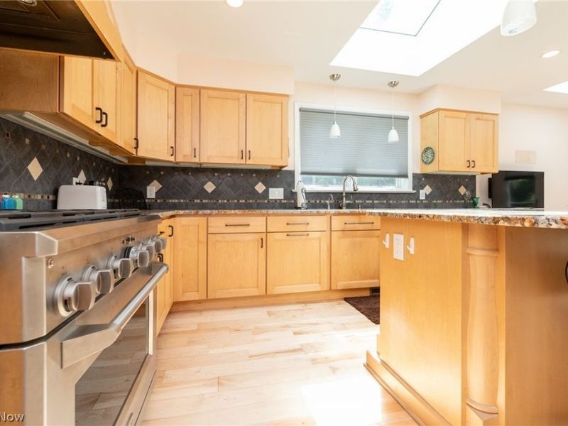 24100 Shaker Boulevard, Shaker Heights, OH 44122 Photo 12