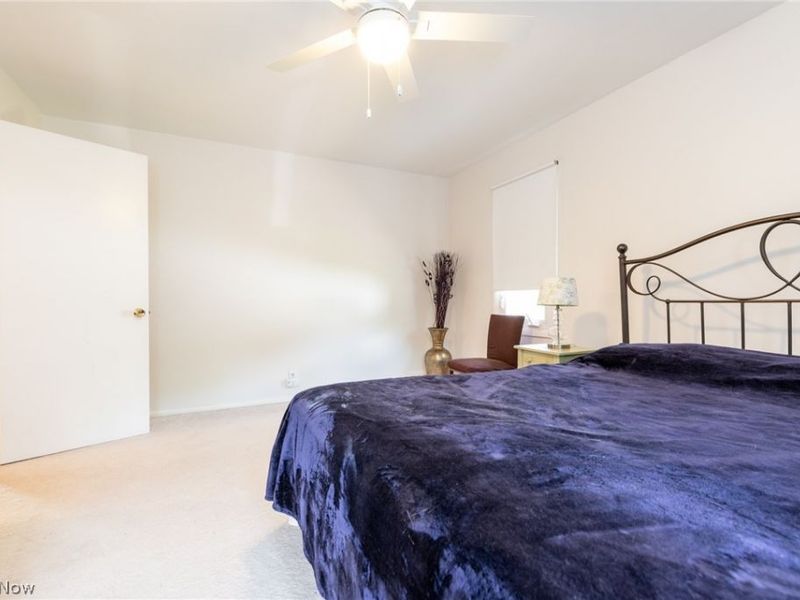 24100 Shaker Boulevard, Shaker Heights, OH 44122 Photo 21