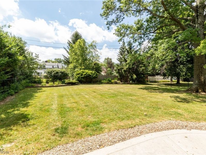 24100 Shaker Boulevard, Shaker Heights, OH 44122 Photo 34