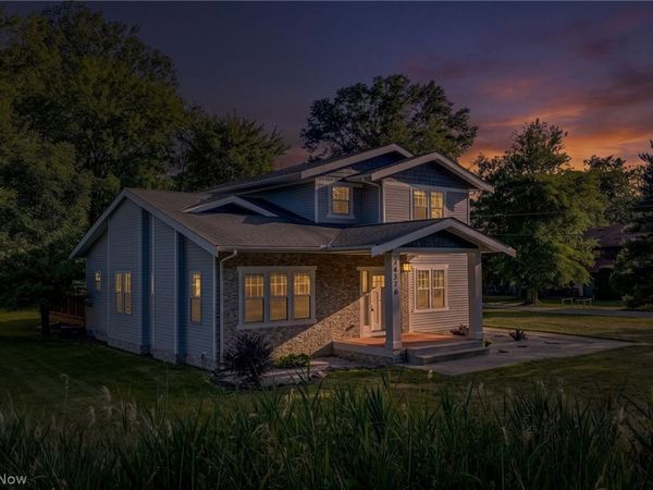 24376 Georgetown Road , Richmond Heights, OH 44143