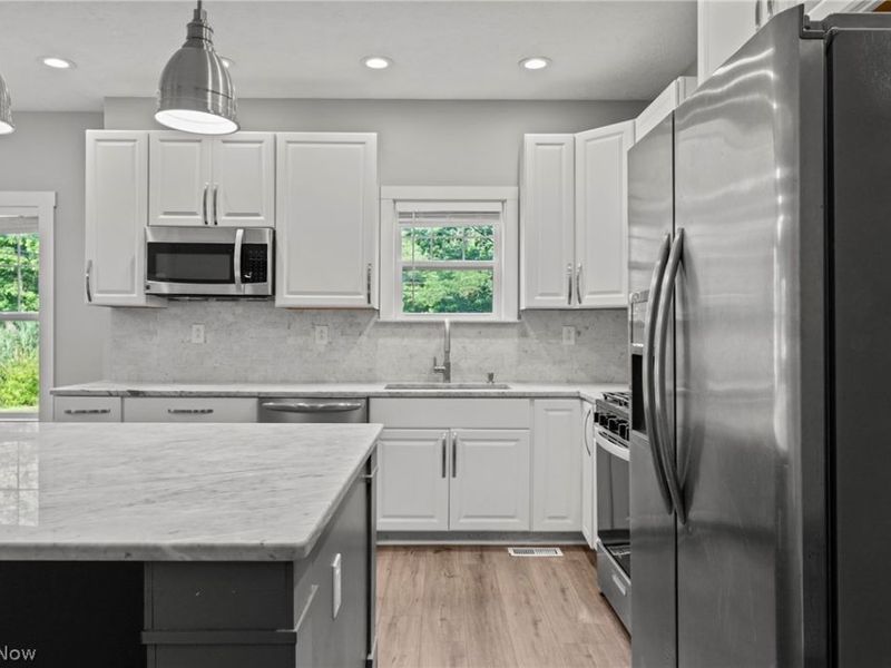 24376 Georgetown Road, Richmond Heights, OH 44143 Photo 13
