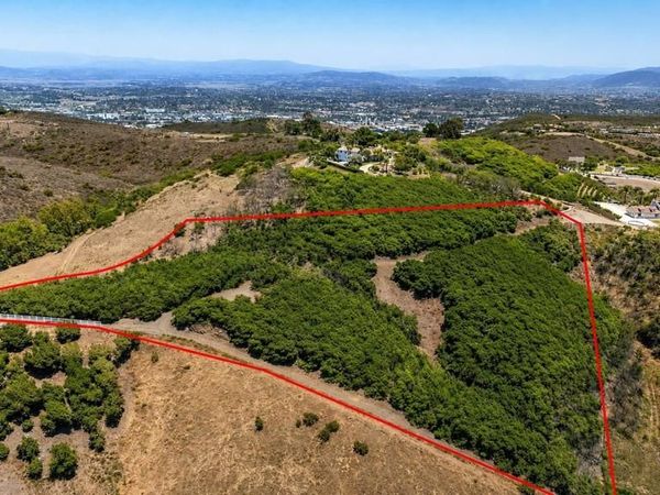 1 Palamino Circle, Temecula, CA 92590