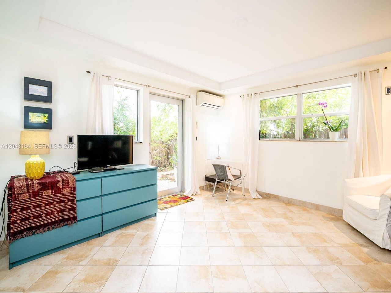 1127 S Meridian Ave , Unit 7-1127, Miami Beach, FL 33139 Photo
