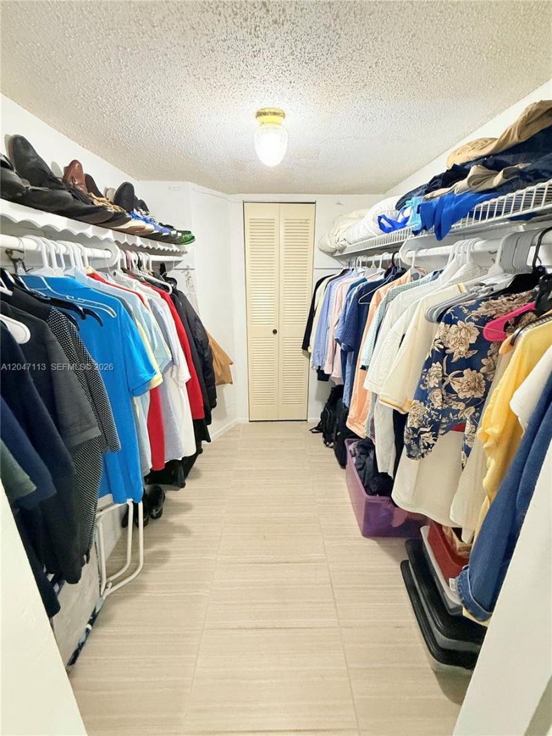 4140 NW 44th Ave , Unit 305, Lauderdale Lakes, FL 33319 Photo