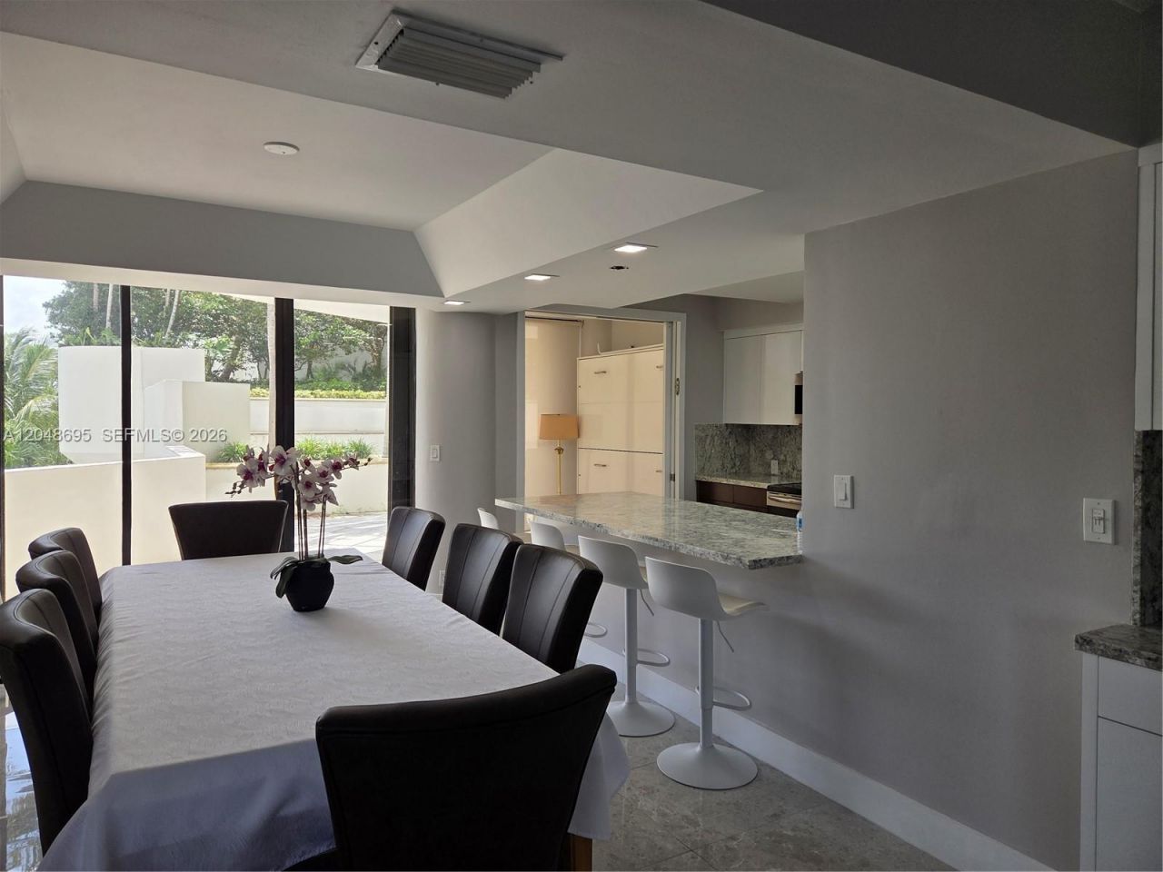 2800 Island Blvd, Unit 302, Aventura, FL 33160 Photo