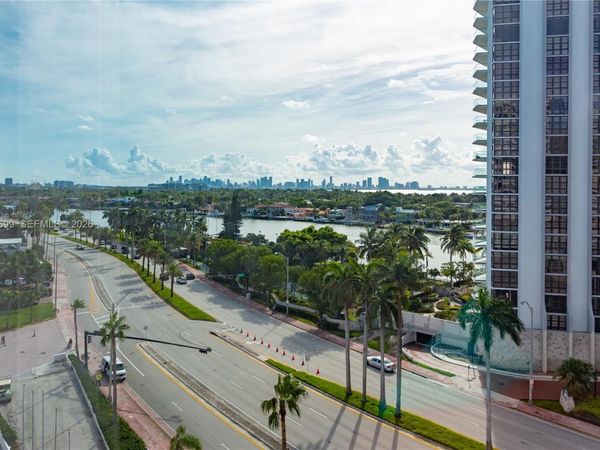 5445 Collins Ave , Unit 1108, Miami Beach, FL 33140