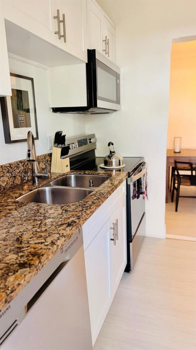 Please Call For Address, Hollywood, FL 33020 Photo