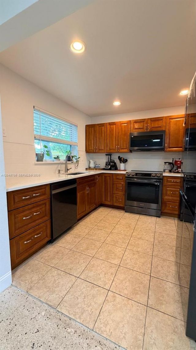 3781 Jackson Blvd , Unit -, Fort Lauderdale, FL 33312 Photo