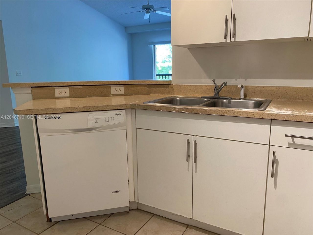 4177 N Haverhill Rd , Unit 808, West Palm Beach, FL 33417 Photo