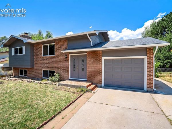 326 Cielo Vista Street, Colorado Springs, CO 80911
