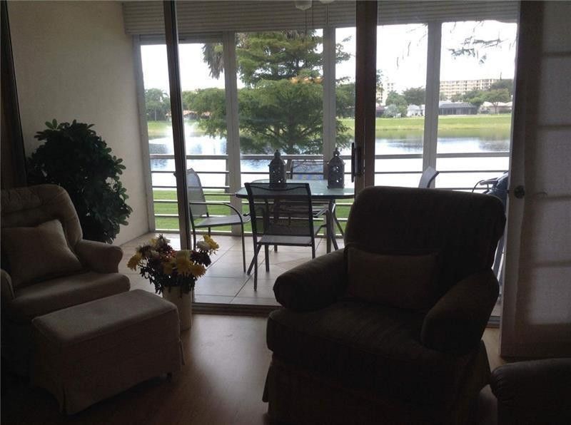 3150 N Course Lane, Unit 207, Pompano Beach, FL 33069 Photo