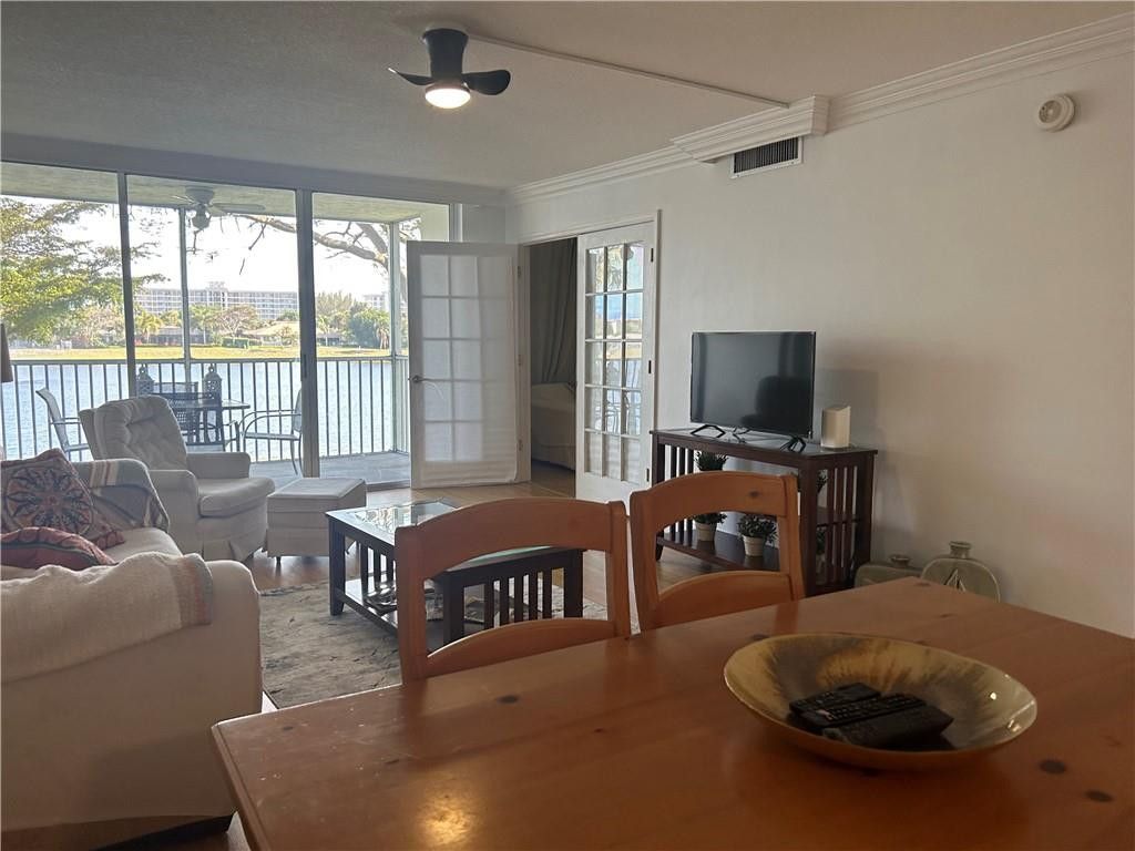 3150 N Course Lane, Unit 207, Pompano Beach, FL 33069 Photo