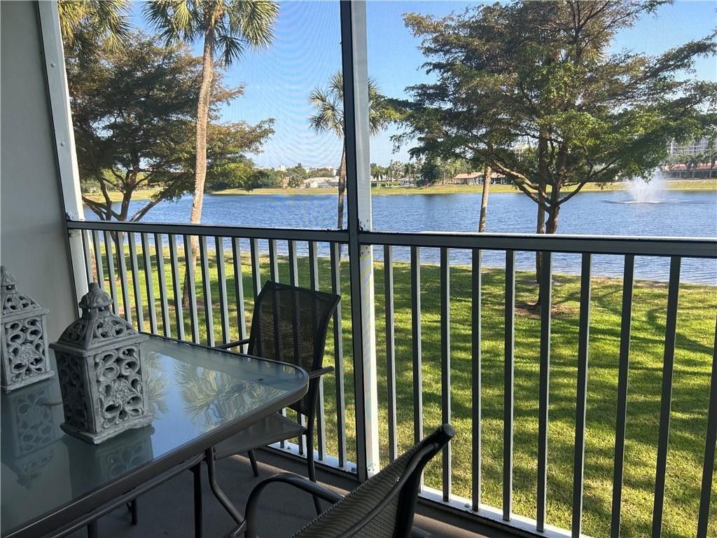 3150 N Course Lane, Unit 207, Pompano Beach, FL 33069 Photo