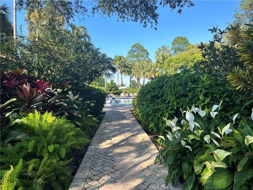 3150 N Course Lane, Unit 207, Pompano Beach, FL 33069 Photo