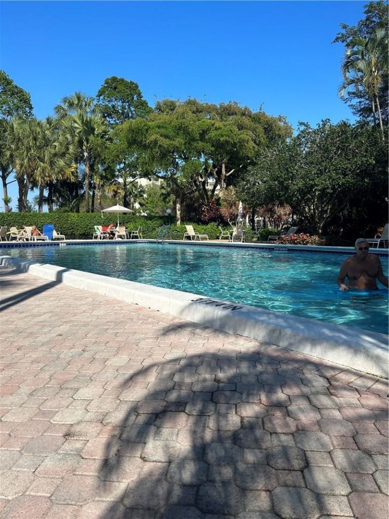 3150 N Course Lane, Unit 207, Pompano Beach, FL 33069 Photo