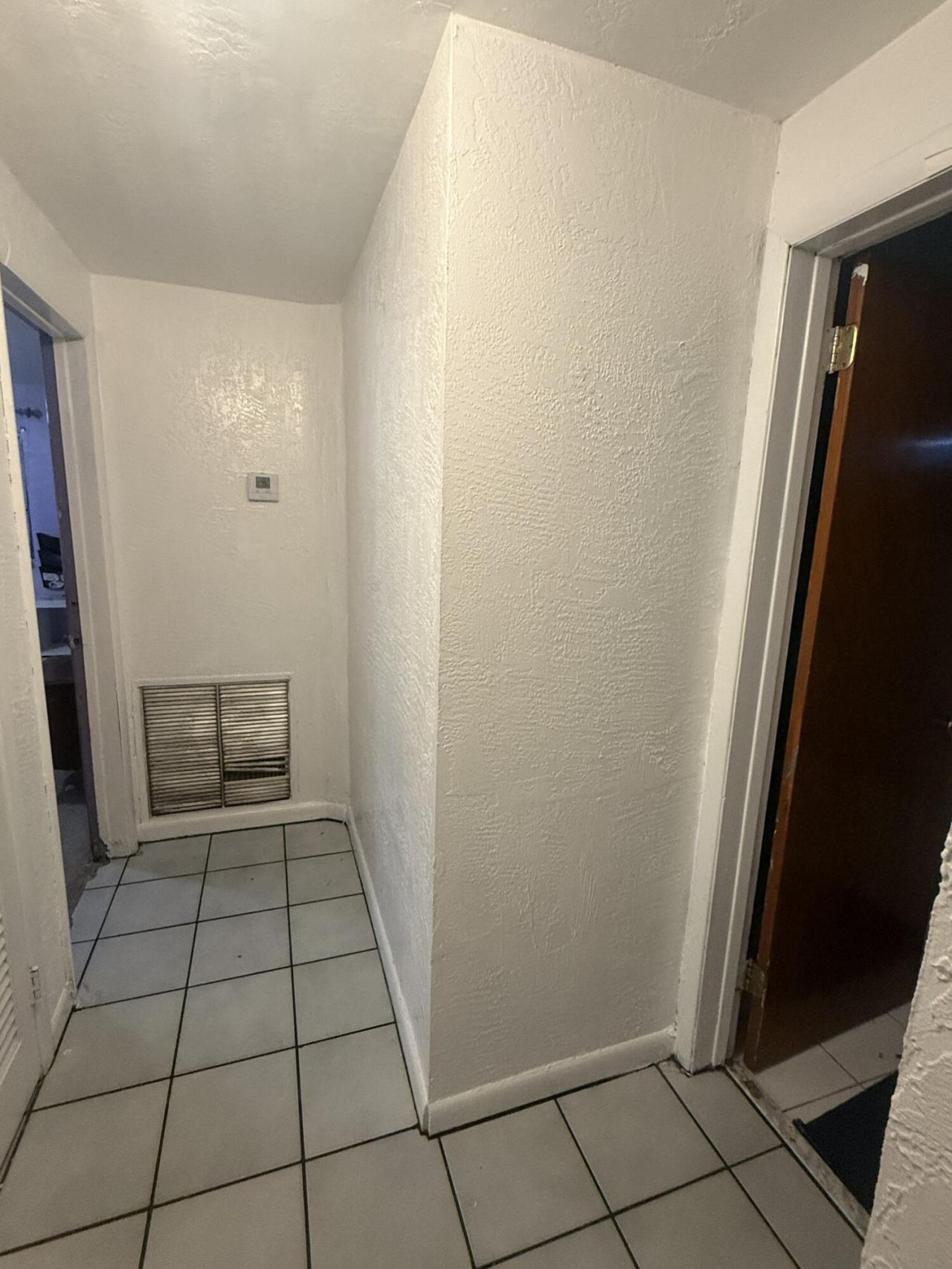 2071 NW 29th Terrace, Fort Lauderdale, FL 33311 Photo
