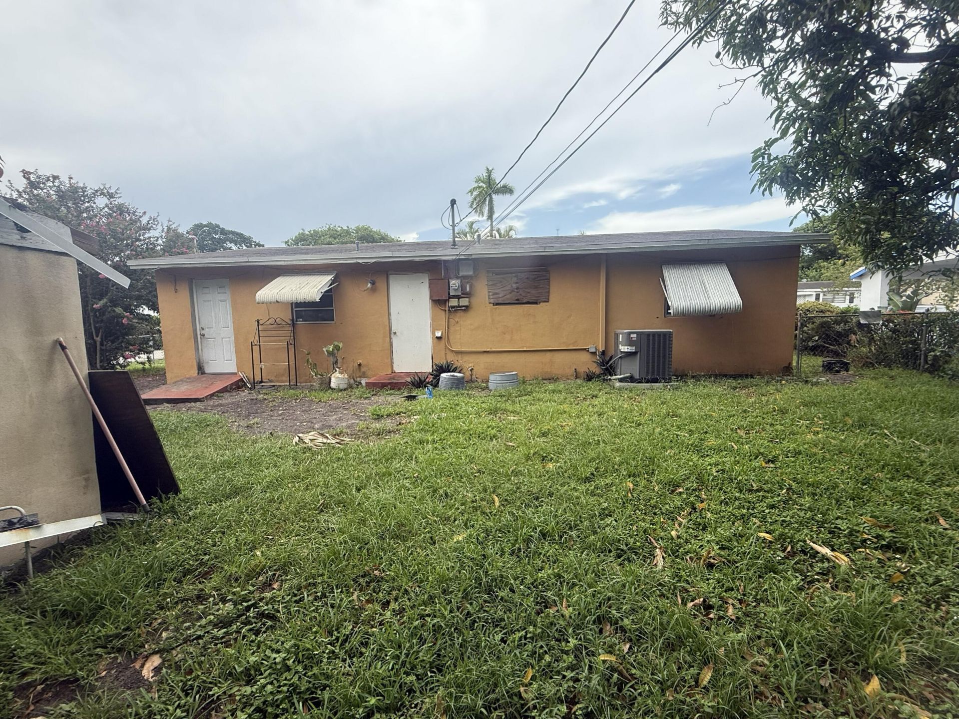 2071 NW 29th Terrace, Fort Lauderdale, FL 33311 Photo