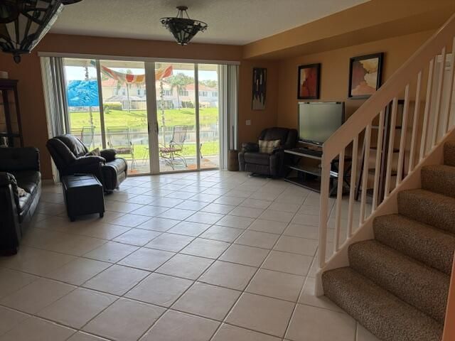 2136 Tigris Drive, West Palm Beach, FL 33411 Photo