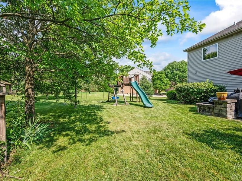 2137 Carloway Court, Miami Township, OH 45342 Photo 57