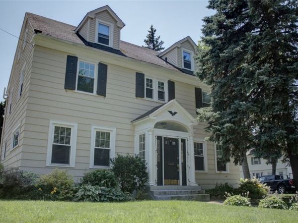 703 Maple Avenue, Niagara Falls, NY 14305