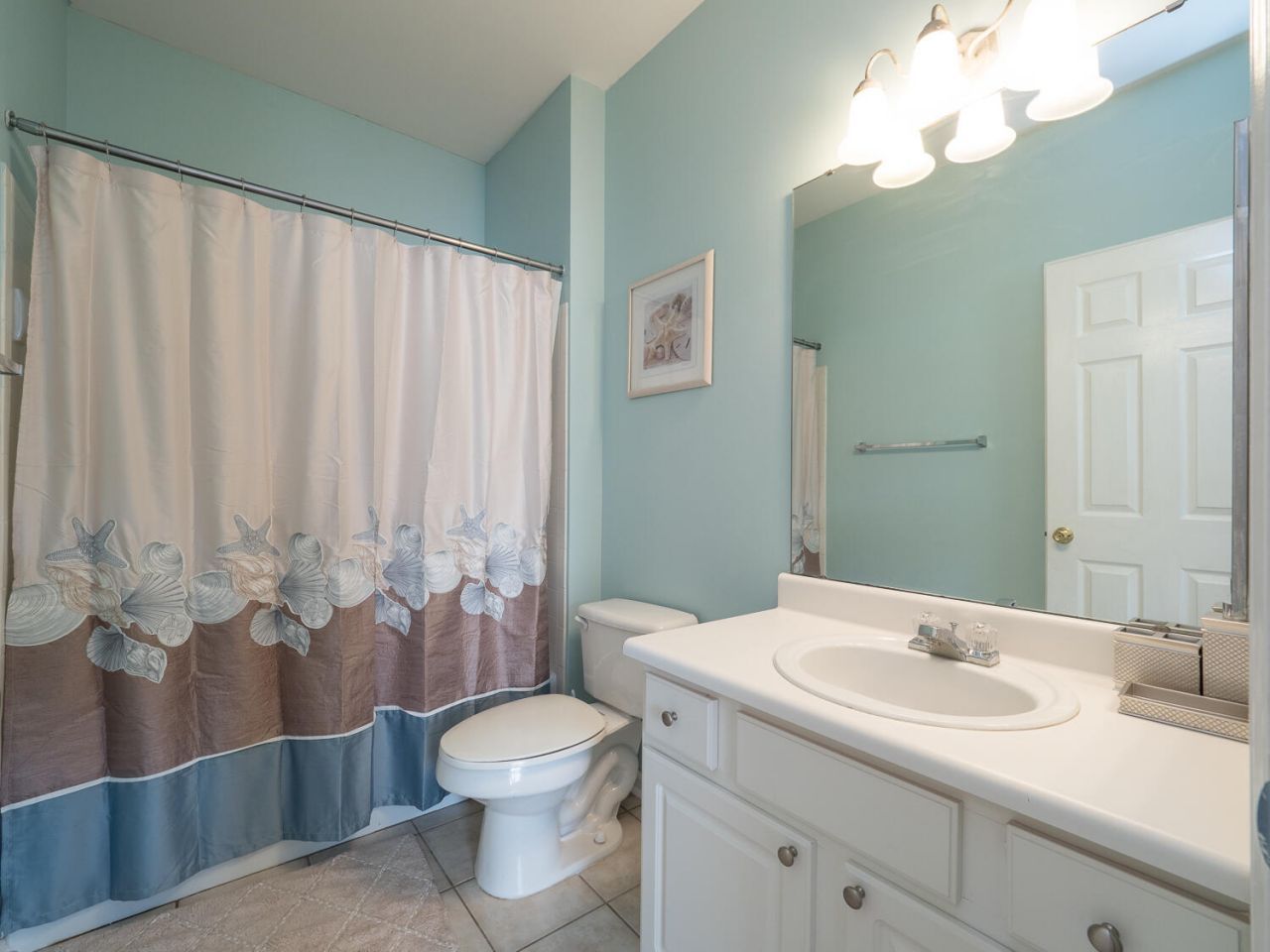 1600 Long Grove Drive Photo 15