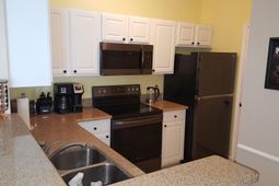 1600 Long Grove Drive photo 4