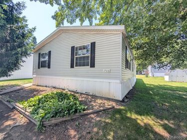 17016 Sleepy Hollow Boulevard, Holly Twp, MI 48442