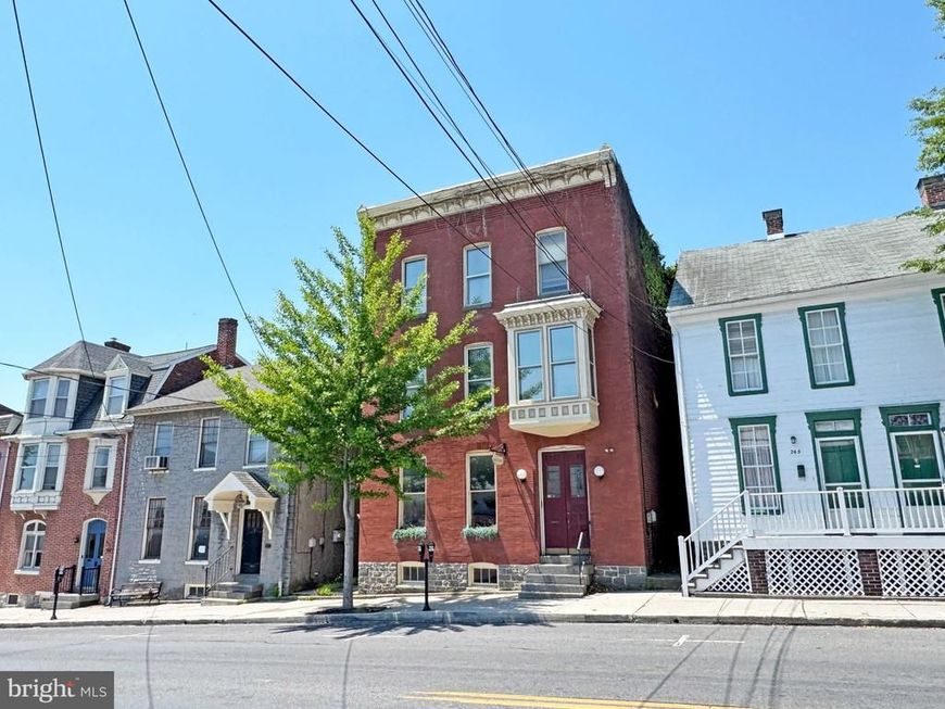 247 Baltimore Street, Gettysburg, PA 17325 Main Photo