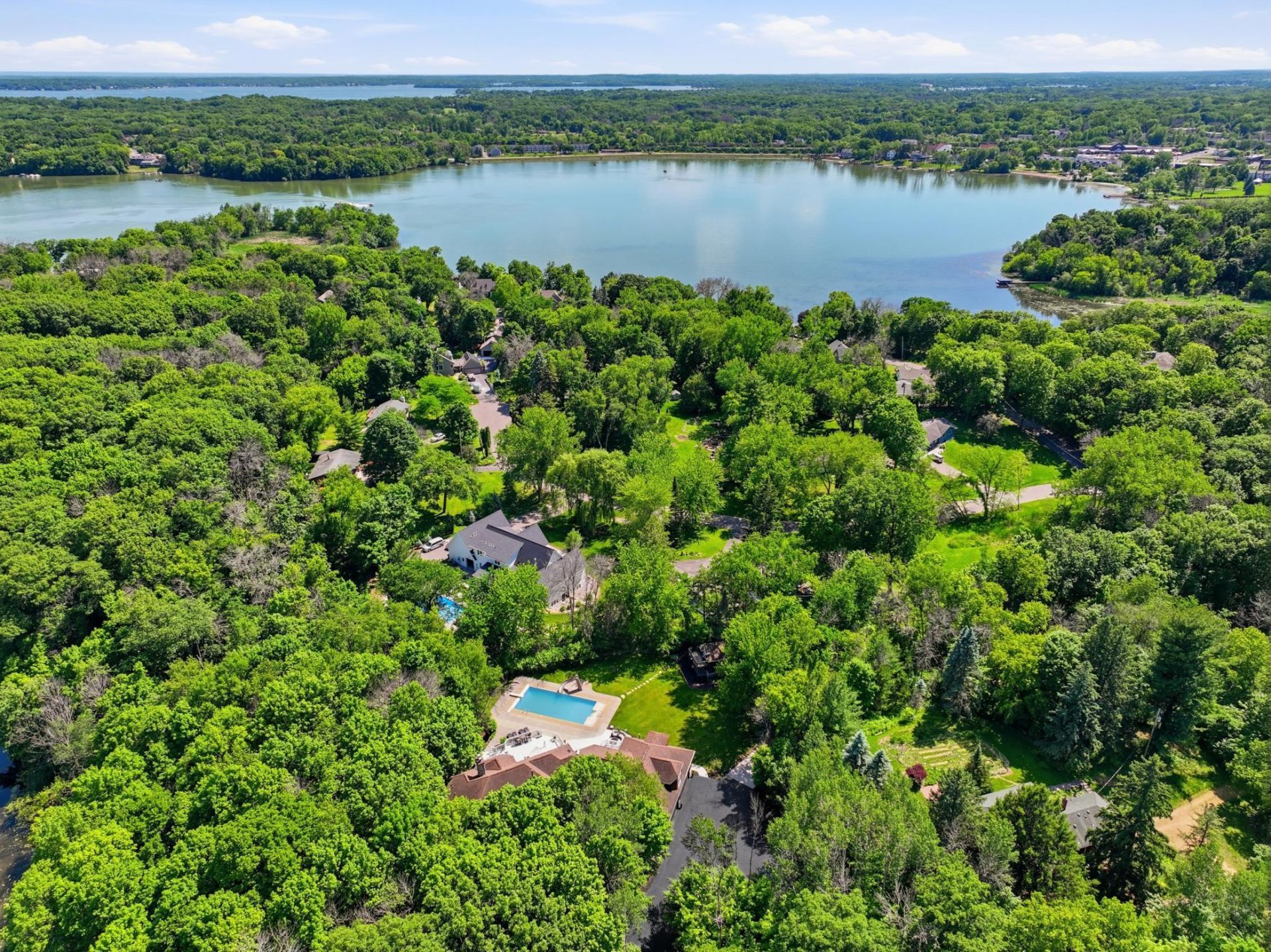 1525 6th Avenue N, Orono, MN 55356