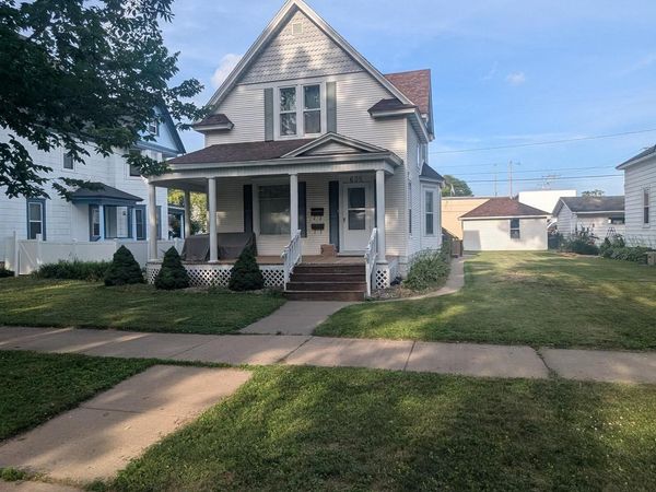 635 S 4TH AVENUE, Wausau, WI 54401