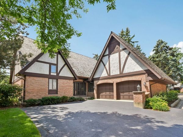 Highland Park, IL 60035