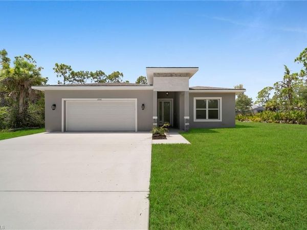 12061 Atoll AVE , PORT CHARLOTTE, FL 33981