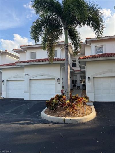 4700 Yacht Harbor Dr, Unit 622, Naples, FL 34112 Photo