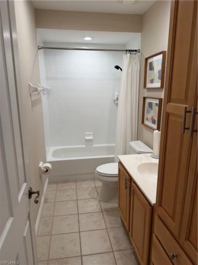 4700 Yacht Harbor Dr, Unit 622, Naples, FL 34112 Photo