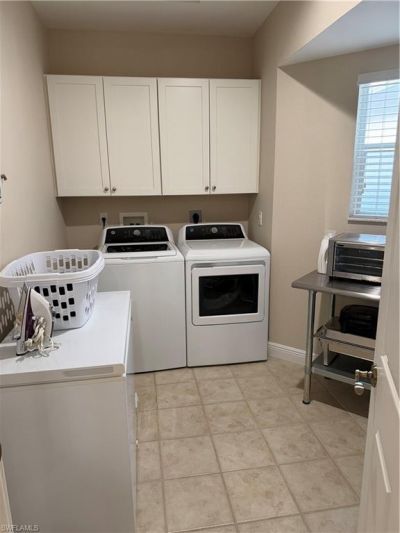 4700 Yacht Harbor Dr, Unit 622, Naples, FL 34112 Photo