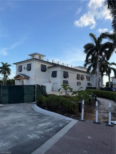 4700 Yacht Harbor Dr, Unit 622, Naples, FL 34112 Photo