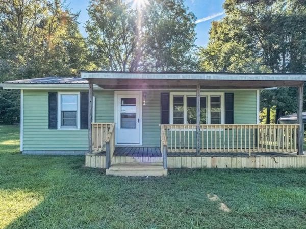 3352 Dunmor Deer Lick Rd, Lewisburg, KY 42256