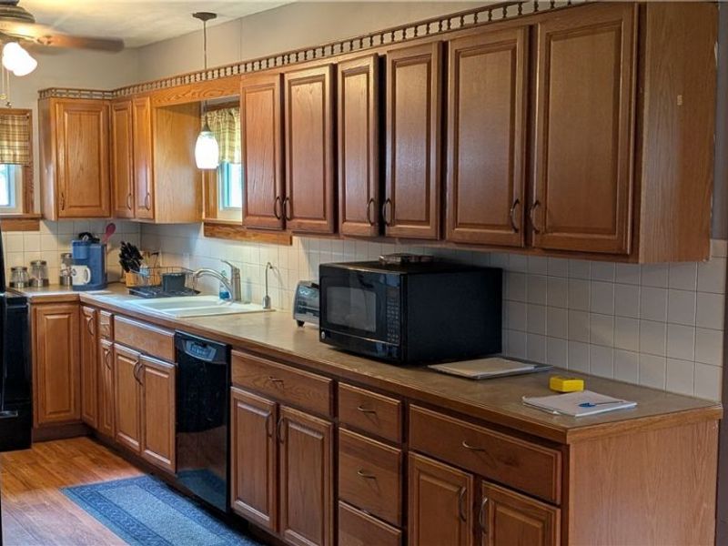 1020 E Lincoln Way, Minerva, OH 44657 Photo 13