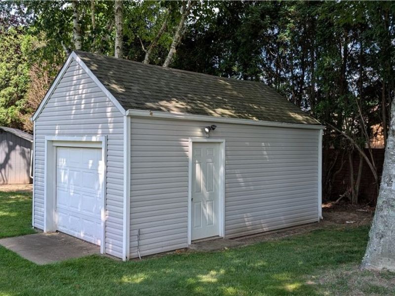1020 E Lincoln Way, Minerva, OH 44657 Photo 9
