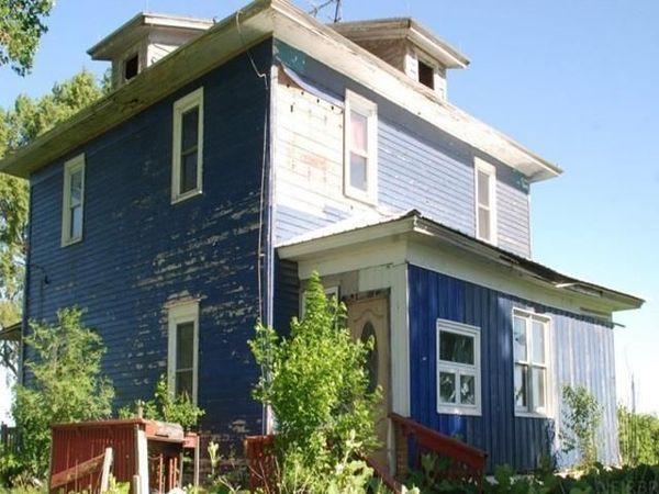 8321 L Avenue, Fayette, IA 52142