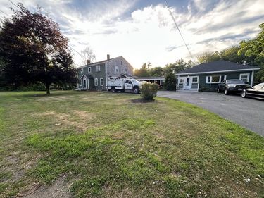1006 W Washington St, Hanson, MA 02341