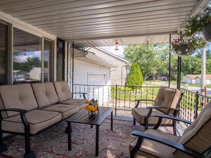 250 Mistletoe Court , Sunbury, OH 43074 Photo 4