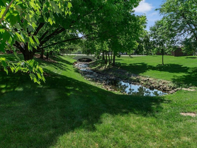 619 Dlyn Street, Columbus, OH 43228 Photo 35