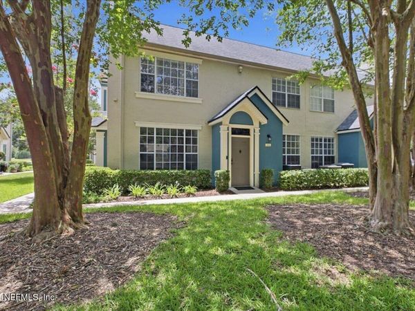 13700 RICHMOND PARK Drive N, Unit 408, Jacksonville, FL 32224